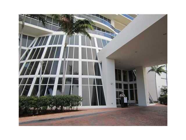 1830 S Ocean Dr # 1711, Hallandale, FL 33009