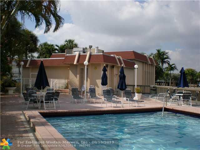 2001 ATLANTIC SHORES BLVD # 506, Hallandale, FL 33009