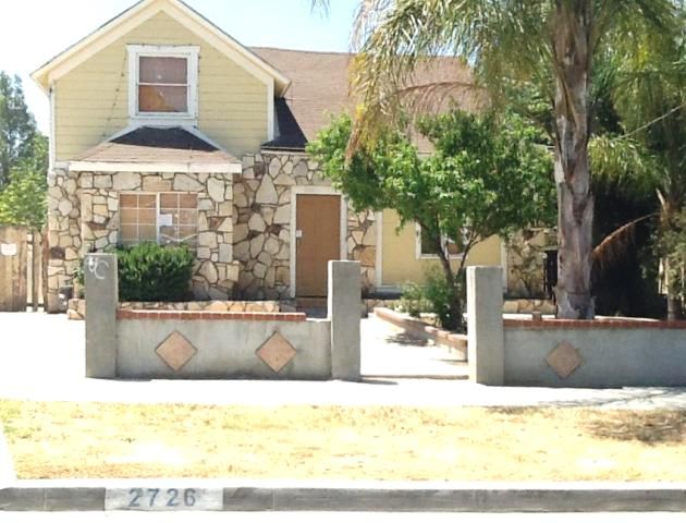 2726 12th Street, Riverside, CA 92507