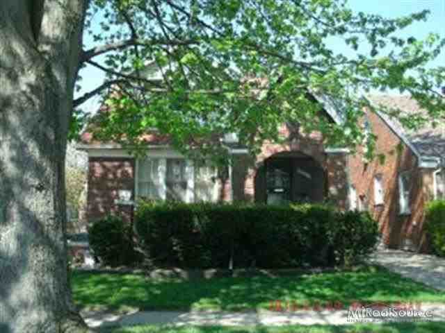 19707 Carrie St, Detroit, MI 48234