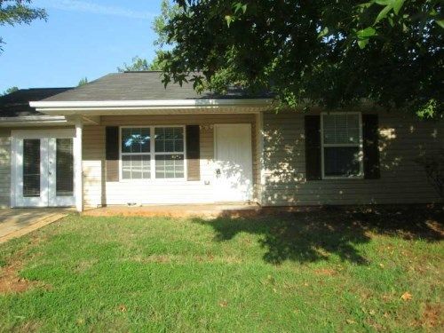 10 Pinecone Court, Mcdonough, GA 30253