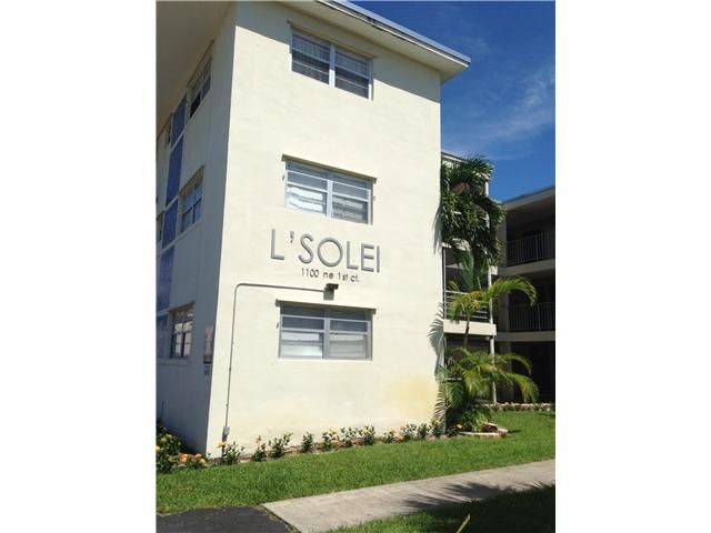 1100 NE 1ST CT # 217, Hallandale, FL 33009