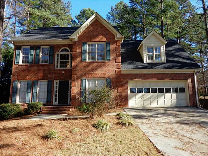 2620 Loch Way, Snellville, GA 30039