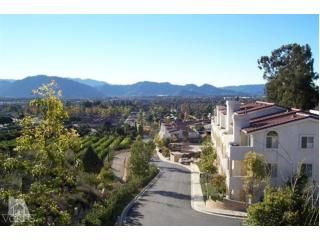 2713 Antonio Drive #302, Camarillo, CA 93010