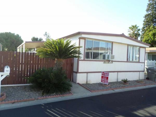 400 GREENFIELD DR., El Cajon, CA 92021