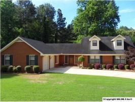 344 Riverview Drive, Decatur, AL 35603