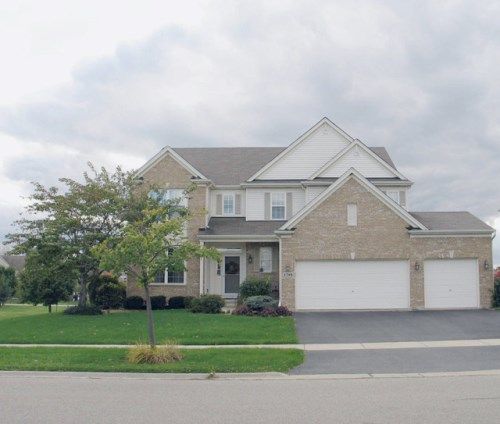 1789 Apple Valley Drive, Wauconda, IL 60084