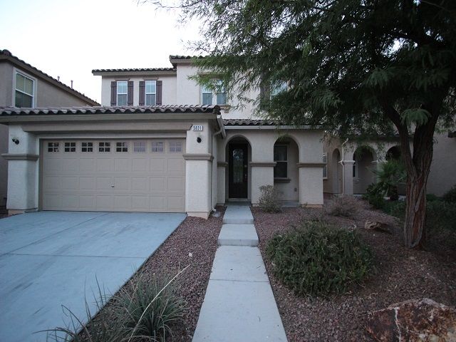 5831 Honeysuckle Ridge Street, Las Vegas, NV 89148