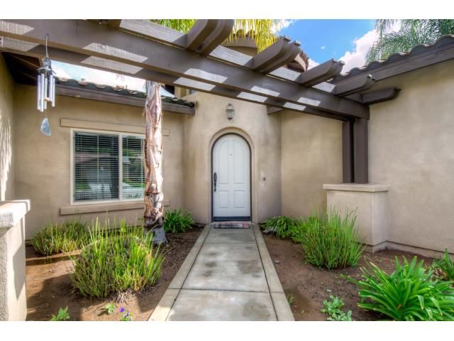 1426 Ferrara Court, Escondido, CA 92025