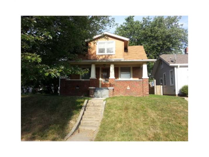 160 S 3rd Ave, Beech Grove, IN 46107