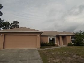 157 SW South Wakefield Cir, Port Saint Lucie, FL 34953