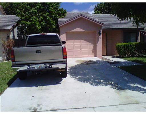 6089 STRAWBERRY FIELDS WY, Lake Worth, FL 33463