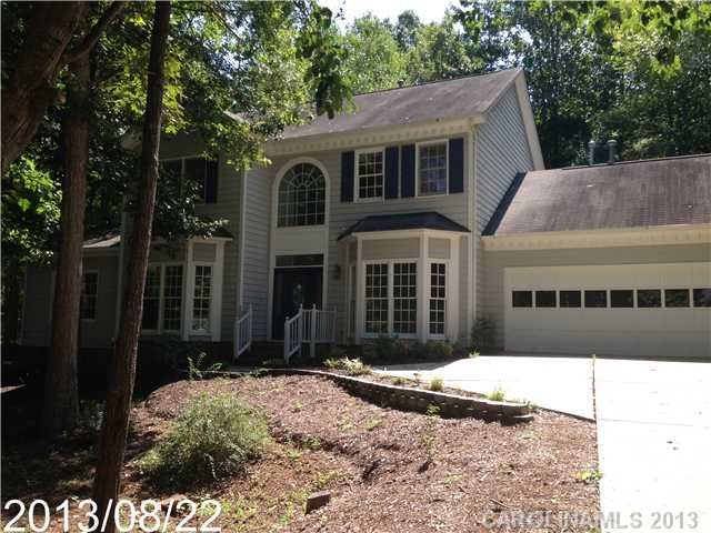 5010 Ardenwoods Dr, Charlotte, NC 28215