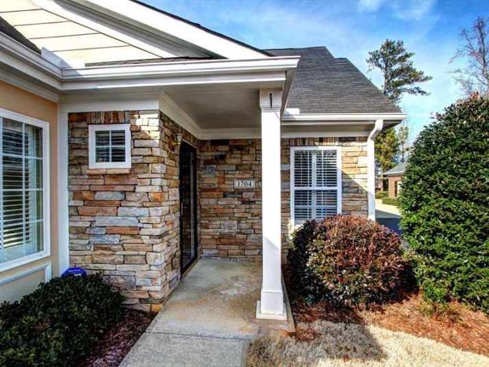 1704 Village Lane, Roswell, GA 30075