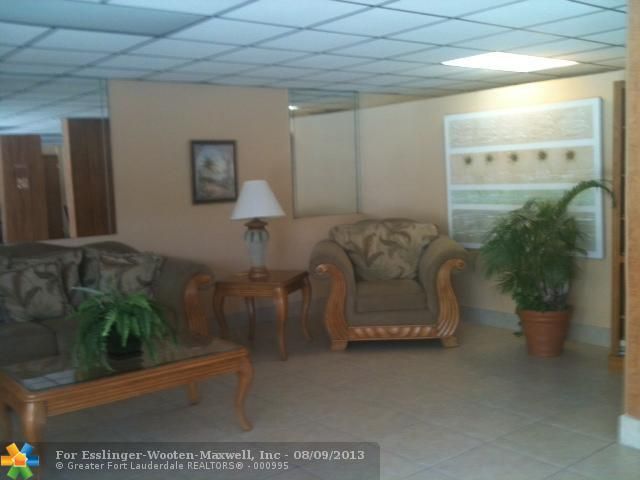 2200 E HALLANDALE BLVD # 408, Hallandale, FL 33009