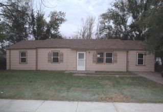 5045 S Meadowview Ave, Wichita, KS 67216
