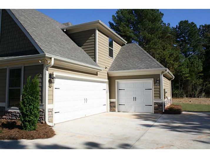 2613 Brickhill Bluff, Monroe, GA 30656