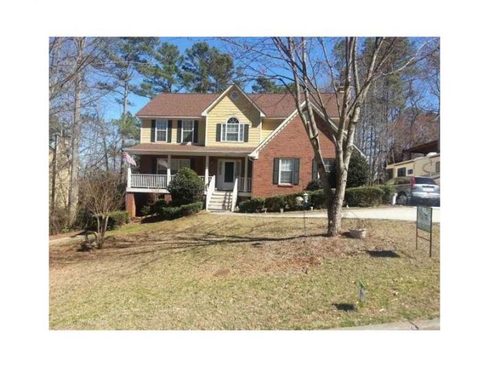 600 Moon Place Road, Lawrenceville, GA 30044