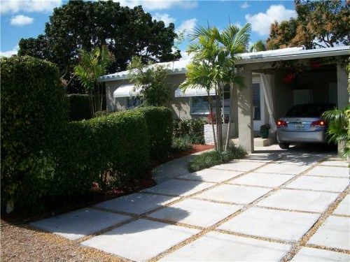 1220 S 23RD AV, Hollywood, FL 33020