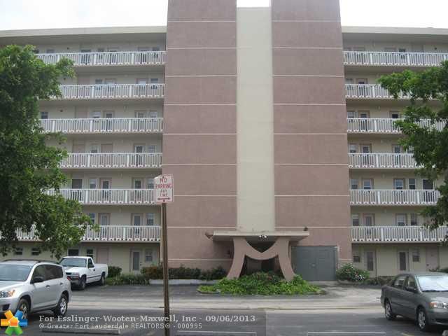 619 NE 14TH AV # 204, Hallandale, FL 33009