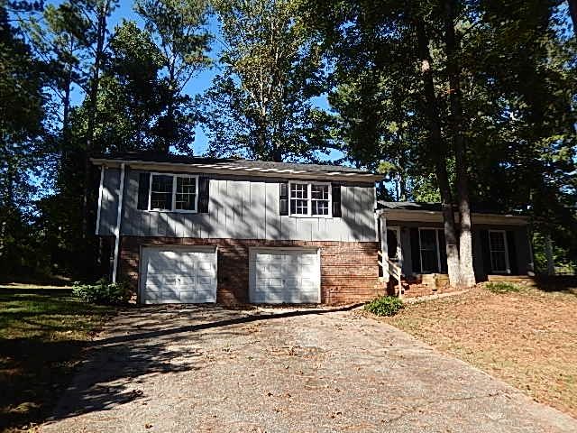 6253 S Summers Cir, Douglasville, GA 30135