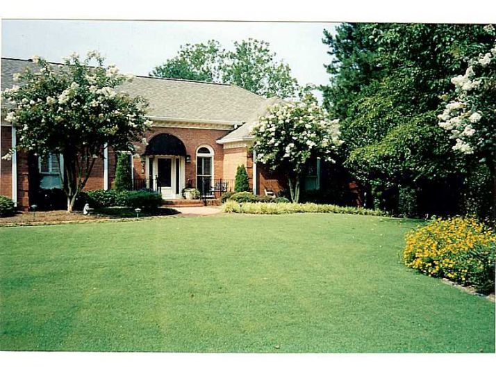 365 Arroyo Drive, Roswell, GA 30075