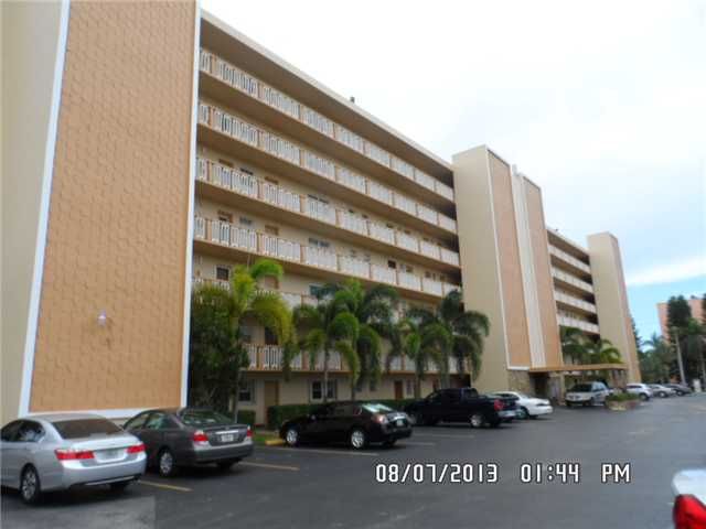 901 NE 14TH AV # 103, Hallandale, FL 33009