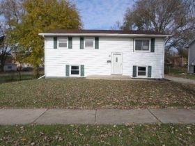 433 W 16th Pl, Chicago Heights, IL 60411
