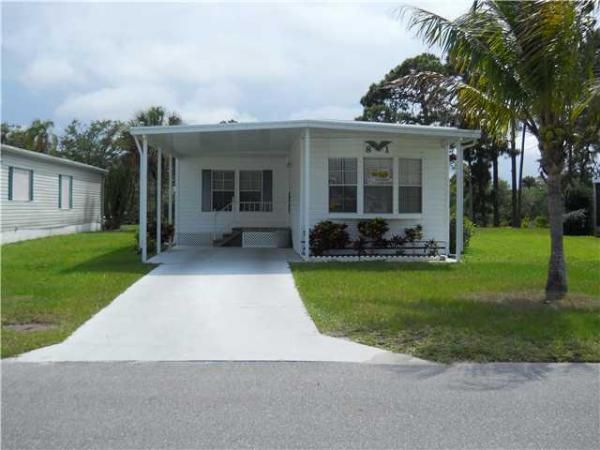 81 Camino Del Rio, Port Saint Lucie, FL 34952