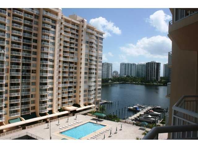 18031 BISCAYNE BL # 901-3, North Miami Beach, FL 33160