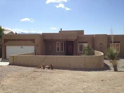 808 Acapulco Rd Ne, Rio Rancho, NM 87144