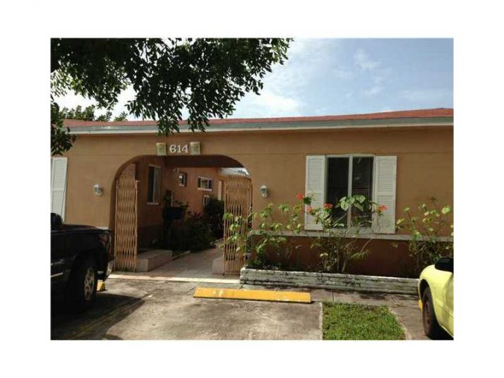 614 NE 3RD ST # #6, Hallandale, FL 33009