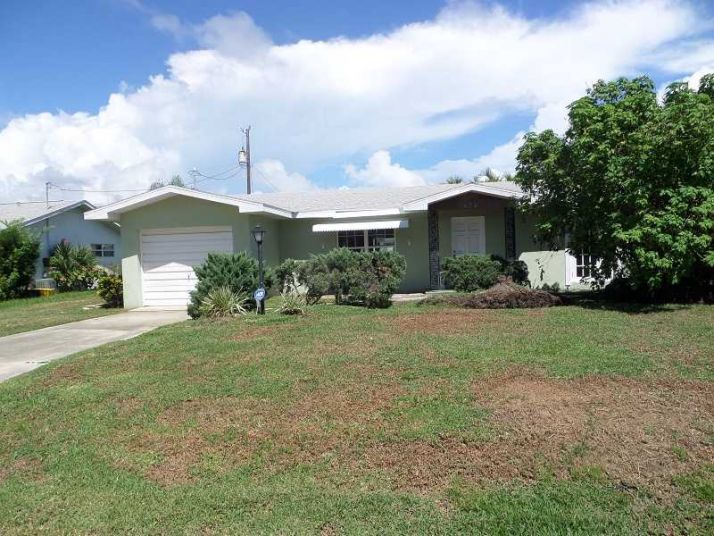 426 19th St, Vero Beach, FL 32960