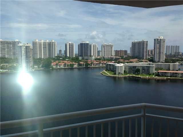 18081 BISCAYNE BL # 1605-4, North Miami Beach, FL 33160