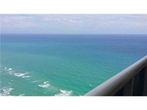 1830 S Ocean Dr # 4810, Hallandale, FL 33009