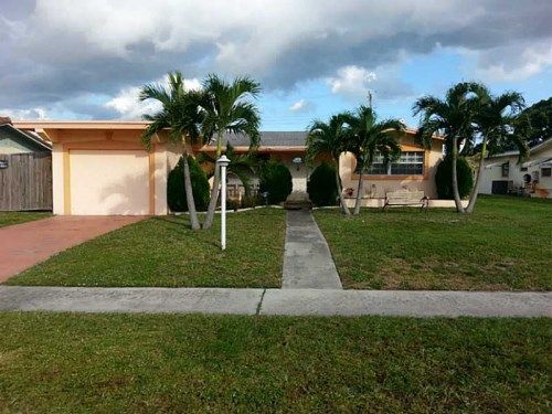 1715 N 45TH AV, Hollywood, FL 33021