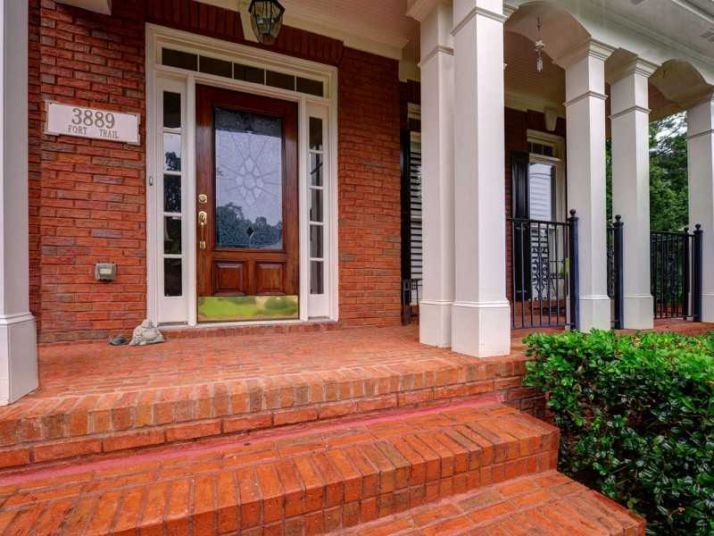 3889 Fort Trail Ne, Roswell, GA 30075