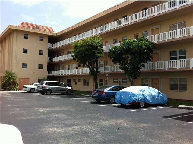 5860 NW 64 AVE # 107, Fort Lauderdale, FL 33319