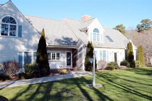 21 Nimble Hill Dr, Yarmouth Port, MA 02675