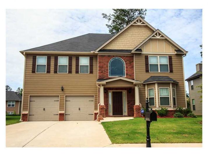 105 Sylvan Loop, Fayetteville, GA 30214