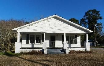 268 S Main St, Ridgeville, SC 29472