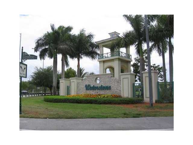 2281 NE 42 AV # 2281, Homestead, FL 33033