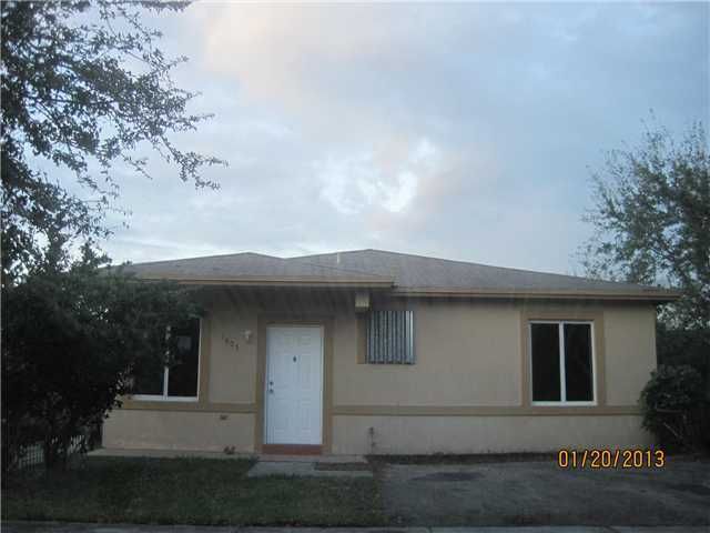 1617 SW 3 CT, Homestead, FL 33030