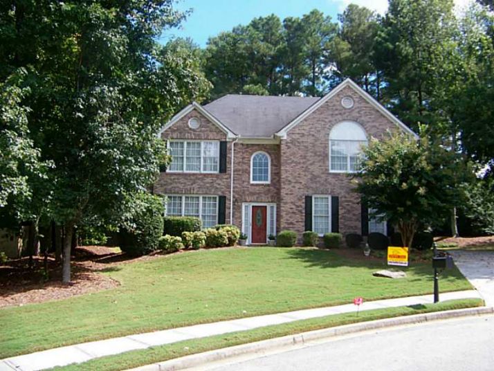 2027 Alderbrooke Court, Lawrenceville, GA 30043