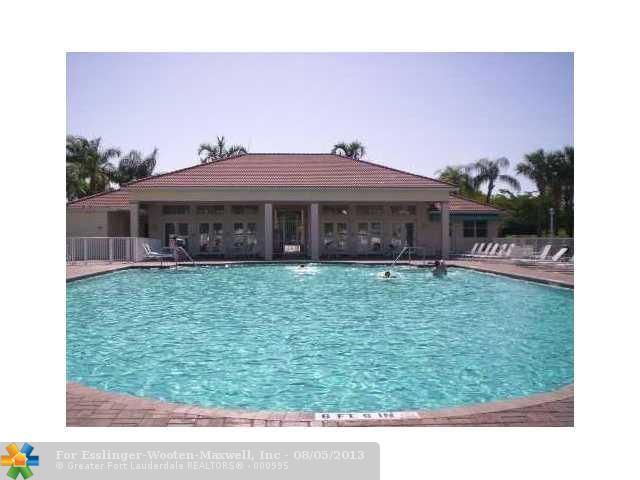 1551 SEAGRAPE WY # 0, Hollywood, FL 33019