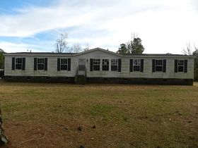 487 Holly Shelter Rd, Jacksonville, NC 28540