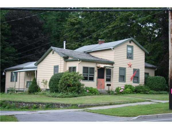 139 Main  Street, Phelps, NY 14532