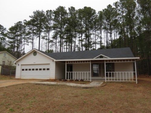 8848 Elon Trl, Jonesboro, GA 30238