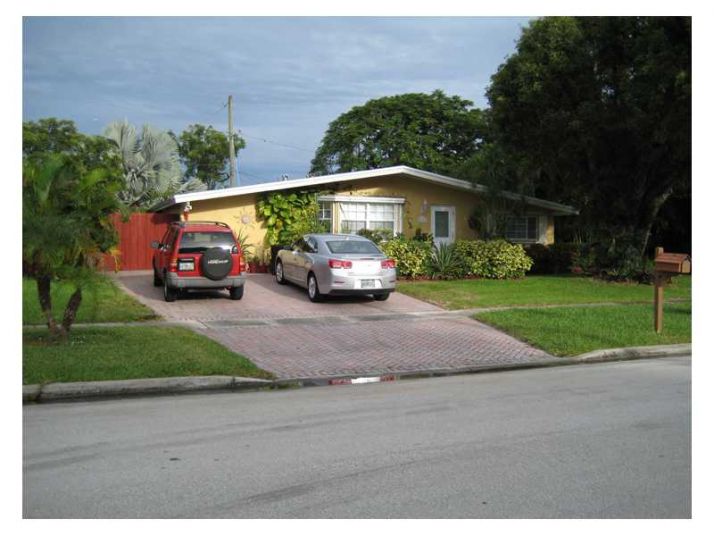 2206 NW 62ND TE, Pompano Beach, FL 33063