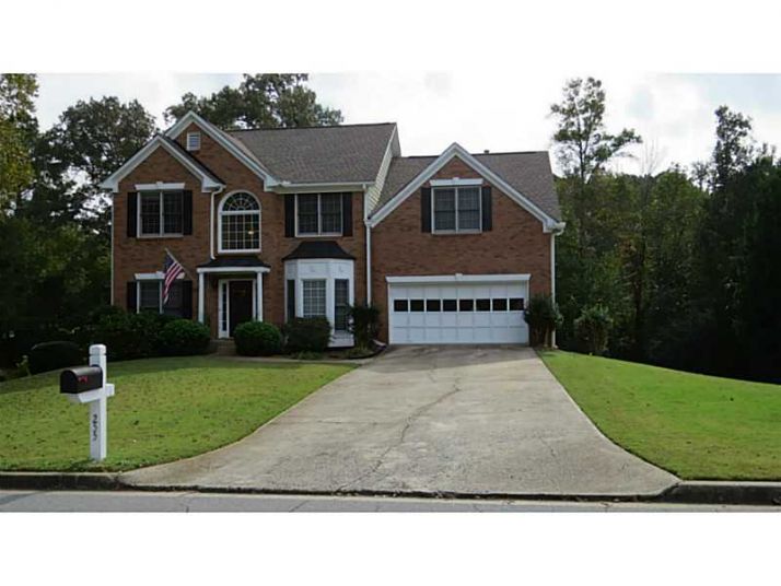 255 Camden Woods Drive, Suwanee, GA 30024